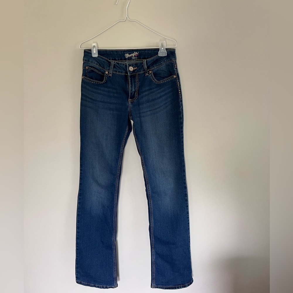 women’s wrangler long bootcut jeans